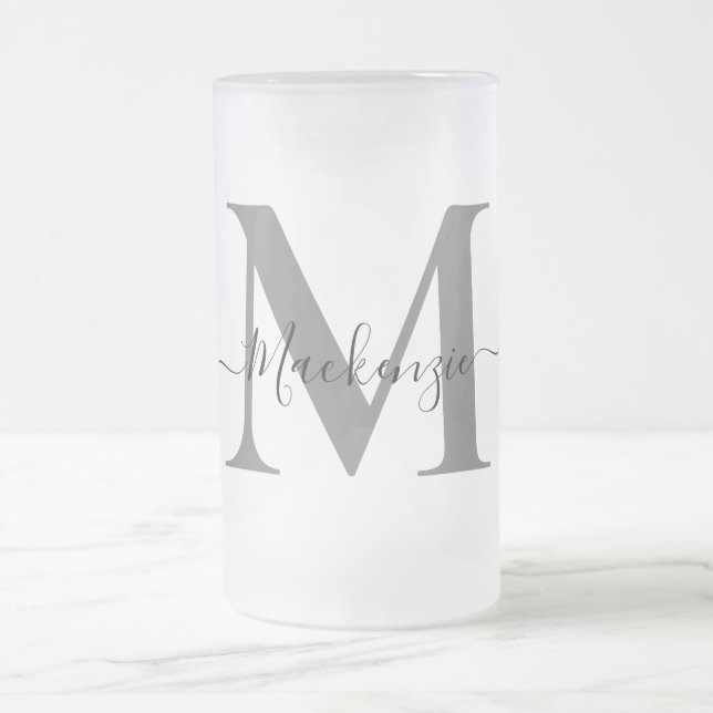 Personalisieren der Anfangsbezeichnung Monogramm Mattglas Bierglas (Mittel)