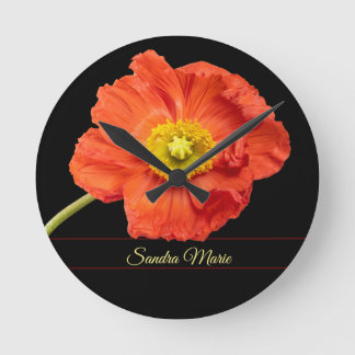 Personalisieren der Roten Mohnblume-Blume Runde Wanduhr