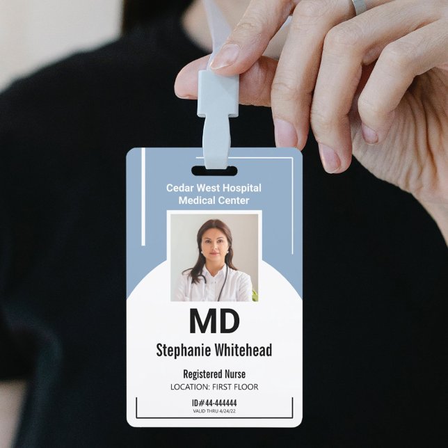 Personalisieren des medizinischen Fotos ID Dusty B Ausweis (Your photo ID employee badge is not just an identification tool, but a powerful communication medium)