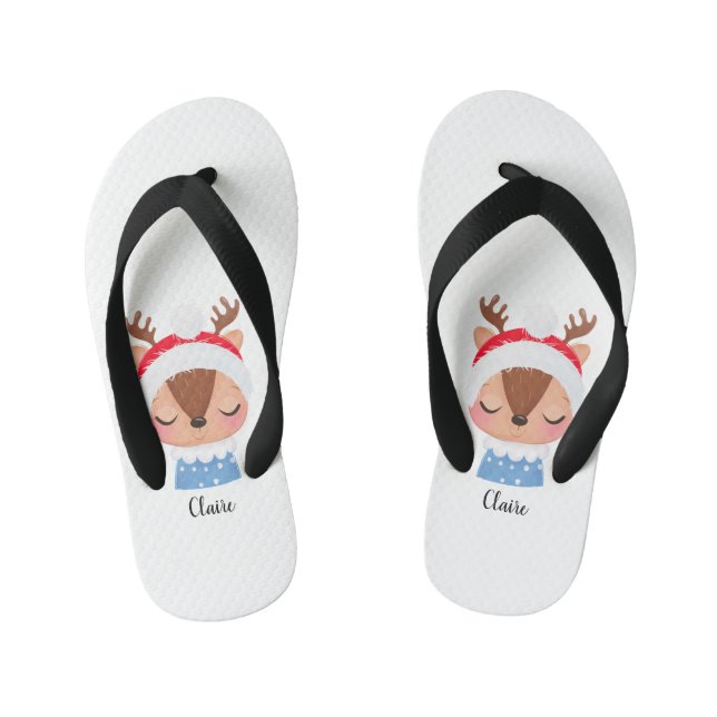 Personalisieren Sie das Weihnachtsschlaf-Rentier-G Kinderbadesandalen (Fußbett)