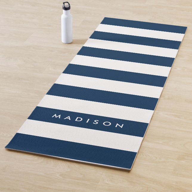 Personalisieren Sie den Namen Preppy Navy Blue & W Yogamatte (Beispiel)