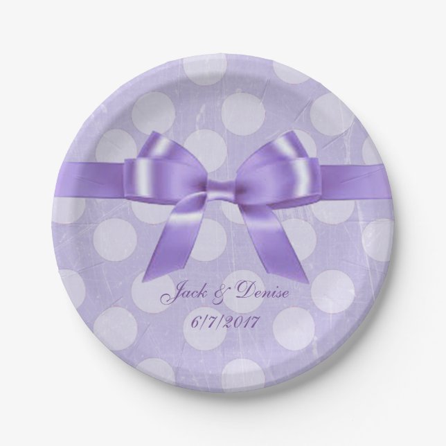 Personalisieren Sie diese Lila und weiße Polka-Dot Pappteller (Vorderseite)