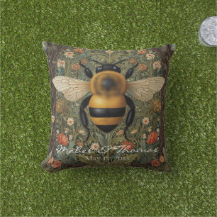 Personalisieren Sie Retro-Hummel boho botanische B Kissen