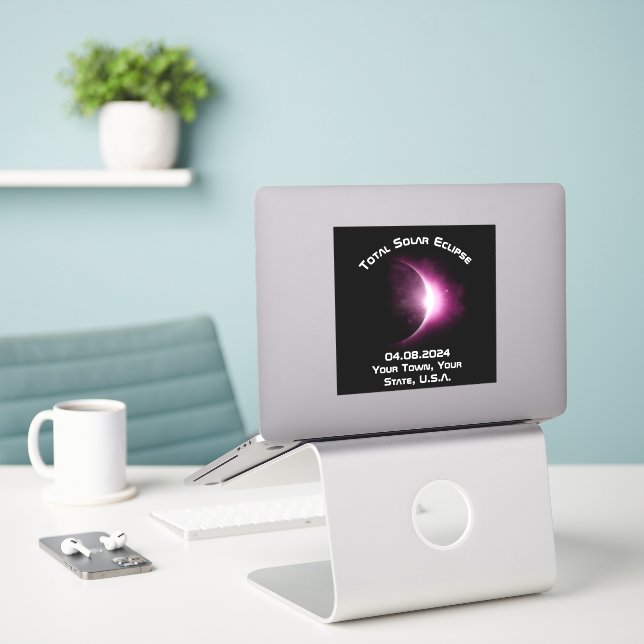 Personalisiert 2024 Gesamtsolare Souvenir Aufkleber (Laptop auf Schreibtisch)
