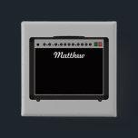 Personalisiert-Amplifier-Illustration für Musiker Button<br><div class="desc">Fügen Sie Ihren Namen oder Ihre Nachricht zu diesen Schaltflächen oder Buttonen,  um ein benutzerdefiniertes Button zu erstellen,  das perfekt für Gitarrenspieler und Musiker aller Art ist. Es zeigt eine Abbildung eines schwarzen Verstärkers und Ihren eigenen Namen oder Ihre eigene Nachricht in weißen Schriftzeichen.</div>