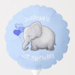 Personalisiert Baby Elephants1st Kid Birthday Part Ballon<br><div class="desc">Dieser wunderschöne, bläuliche Babyballon ist mit einem niedlichen Elefanten geschmückt, der einen Haufen Herzblasen in seinem Kofferraum hält. Name und Veranstaltung auf beiden Seiten können leicht personalisiert und nach Ihren Wünschen geändert werden. Auch gut für Babyduschen. Ein originelles Design, das exklusiv bei ©EleSil online shop erhältlich ist. Alle Rechte an...</div>