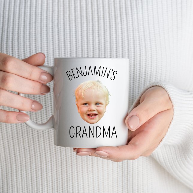 Personalisiert Baby Face Picture Oma Birthday Tasse (Von Creator hochgeladen)