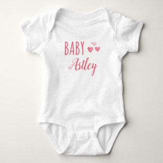 Personalisiert Baby Girl Herzname Strampler