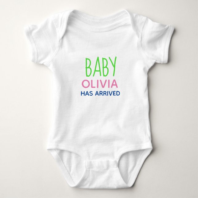 PERSONALISIERT BABY HAT EINZELHEITEN ANGEKOMMEN BABY STRAMPLER (Vorderseite)