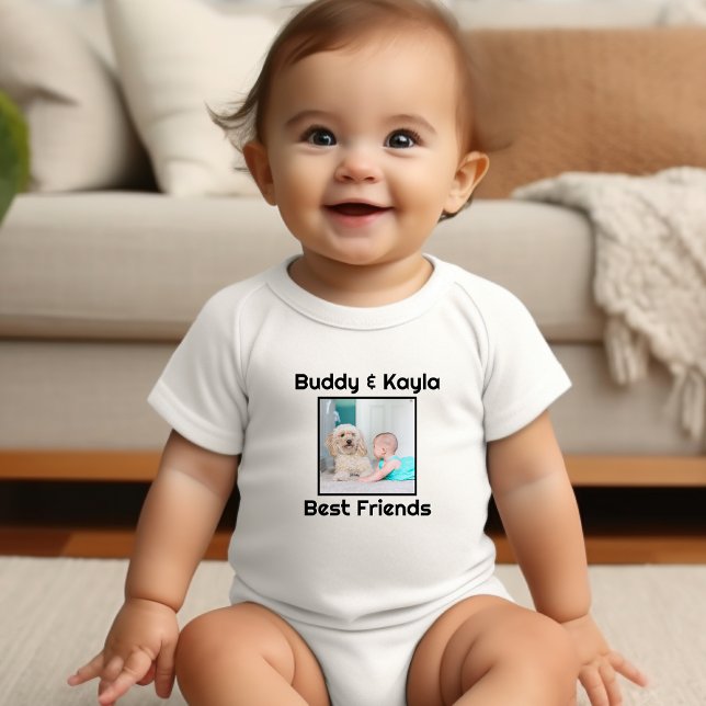 Personalisiert Baby's Best Friend Baby Strampler (Celebrate baby's friendship with this personalized baby bodysuit.)