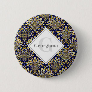 Personalisiert beobachten wir Sie beim Navy & Gold Button