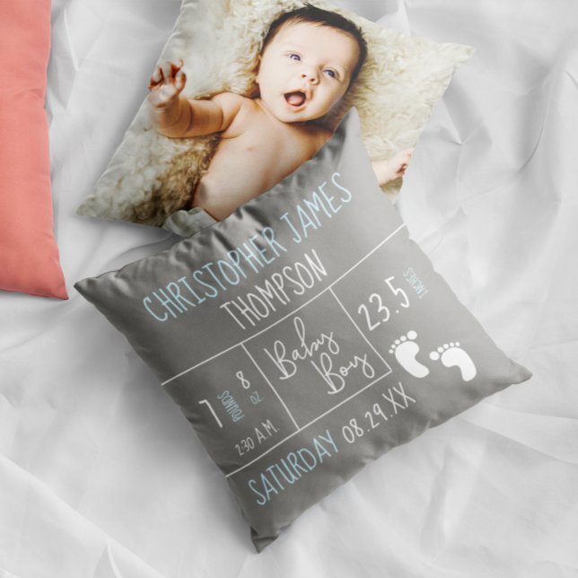 Personalisiert Blue Gray Birth Stat Baby Boy Foto Kissen (Baby boy birth stat personalized photo pillow.)