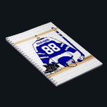 Personalisiert Blue und White Ice Hockey Jersey Notizblock<br><div class="desc">Ein personalisiertes Eishockey-Trikot in Blau und Weiß, das in einem Sportsaal mit Helm, Eis-Skaten und Eishockeyschläger hängt. Das Jersey kann mit der Anzahl und dem Namen Ihrer Wahl vollständig angepasst werden, um ein großartiges Geschenk für den Eishockey-Fan, Eishockey-Spieler oder Eishockey-Coach zu machen. Andere Farben sind in unserem Shop erhältlich und...</div>