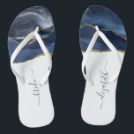 Personalisiert Bride Blue Gold Agate Wedding Flip Flops<br><div class="desc">Ein marineblaues Aquarelldesign mit vergoldeten Imitaten Glitzer schmückt den vorderen Teil dieser Flip Flops. Personalisieren Sie sie mit elegantem handgeschriebenen handgeschriebenen Holzkohle auf weißem Hintergrund für die Braut oder jedes andere Mitglied der Hochzeitsfeier. Ideal für einen Junggeselinnen-Abschied,  ein Brautparty oder eine Hochzeit am Strand.</div>