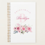 Personalisiert Bridesmaid Bachelorette Planer<br><div class="desc">Dieser personalisierte Bachelorette- und Brückenplaner ist das ideale Geschenk für Ihr Brautparty und besticht durch ein wunderschönes Blumendesign in Rosa. Mit einer eleganten Anordnung hilft dieser Planer Ihren Hochzeitsfeiern und Ihrer Trauzeugin, die für die Hochzeitsfeier bleibe werden. Komplett mit einem anpassbaren Monogramm, macht es ein nachdenkliches und stilvolles Brautjunggeschenk, das...</div>