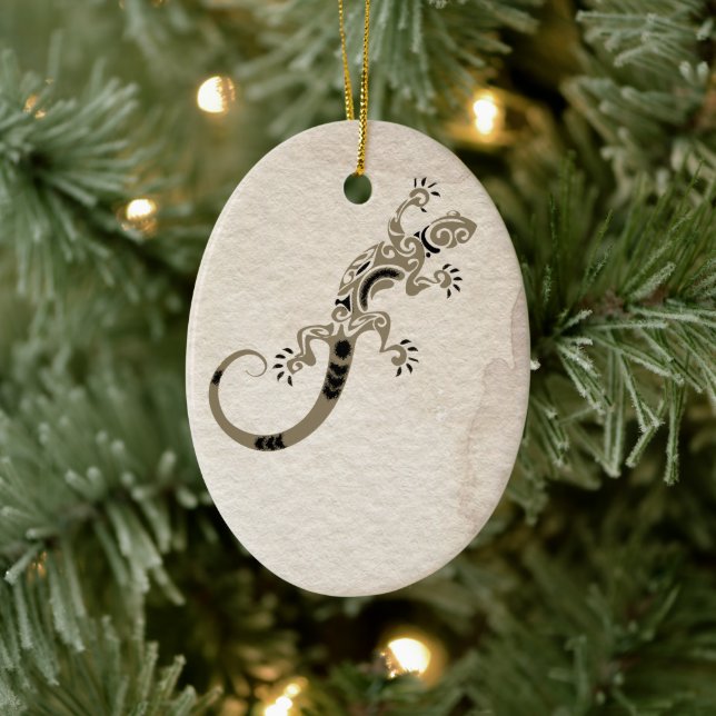 Personalisiert Brown Gecko Lizard on Stone Christm Keramik Ornament (Baum)