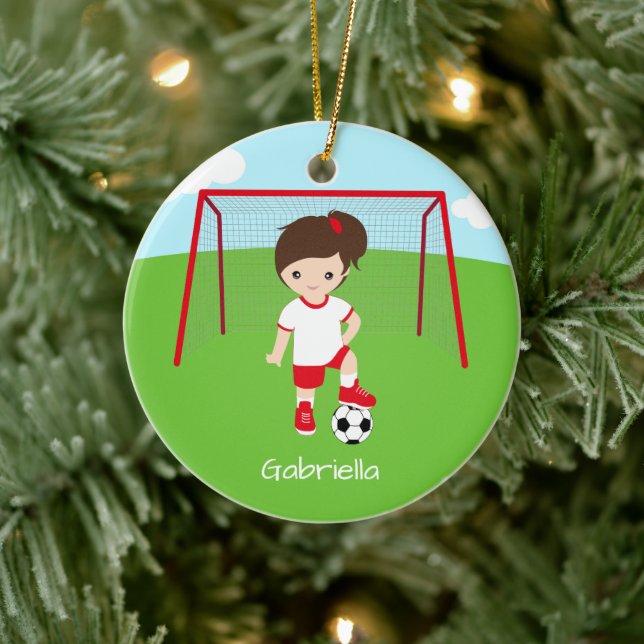 Personalisiert Brown Hair Soccer Girl Weihnachten Keramik Ornament (Baum)
