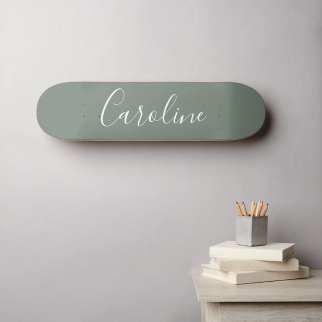 Personalisiert Chic Calligrafy Name Sage Green Skateboard (Wandkunst (Horz))
