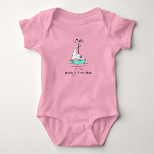 Personalisiert Daddy's First Mate Sailboat Baby Gi Strampler