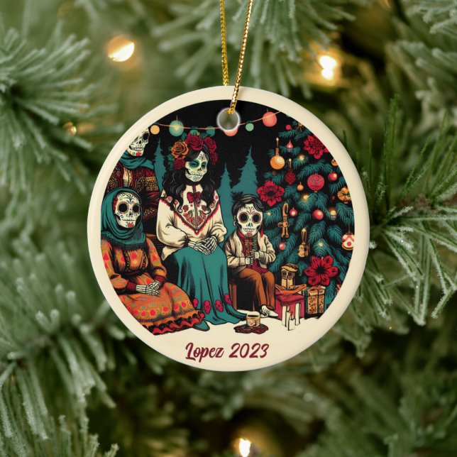 Personalisiert Día de los Muertos Weihnachtsfeiert Keramik Ornament (Baum)