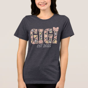 Personalisiert Gigi Est 2025 Tri-Blend Shirt