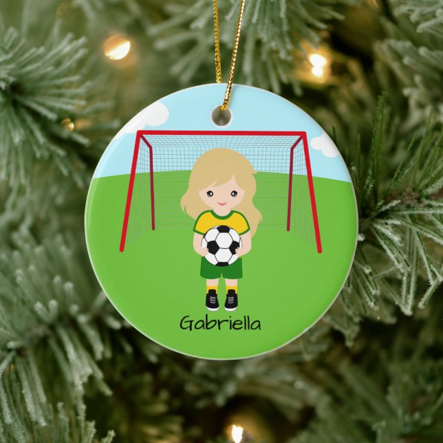 Personalisiert Light Hair Soccer Girl Weihnachten Keramik Ornament (Baum)