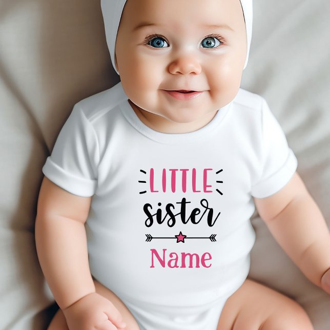 Personalisiert Little Sister Baby Strampler (Personalized Little Sister Baby Bodysuits - Custom Name Designs for New Siblings!)