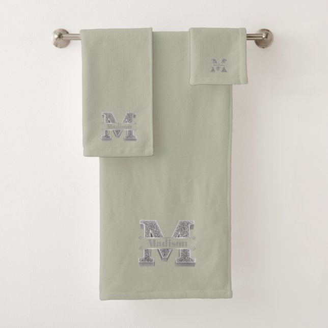 Personalisiert m Erste Silver Monogramm Ihr Name Badhandtuch Set (Insitu)