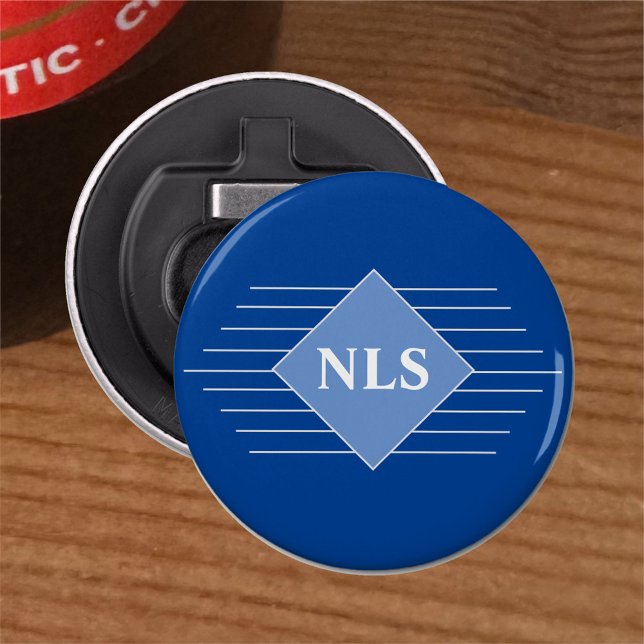 Personalisiert mit den Initialen des Empfängers Flaschenöffner (Von Creator hochgeladen)