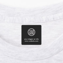 Personalisiert mit Logos, Slogan und Website