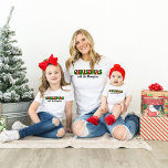 Personalisiert mit Name Family Christmas Matching T-Shirt<br><div class="desc">Feiern Sie die Freude der Zusammengehörigkeit und die Magie der Ferienzeit mit unserem Personalisierten Mit Name Familie Weihnachten Matching T - Shirt. Diese individuellen Shirts sind der ideale Weg, um Ihre Ansammlungen besonders zu gestalten, und schaffen so wertvolle Erinnerungen, die ein Leben lang halten werden. Personalisieren Sie jedes Shirt mit...</div>