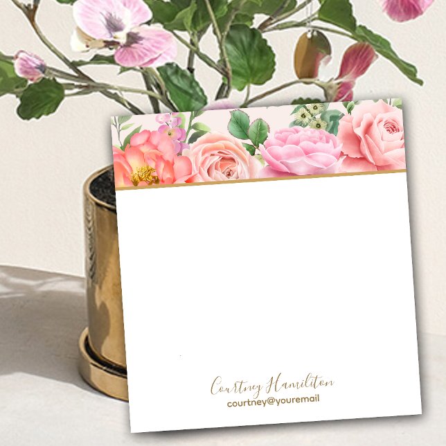 Personalisiert mit Name Floral Pink Roses Notizblock (Von Creator hochgeladen)