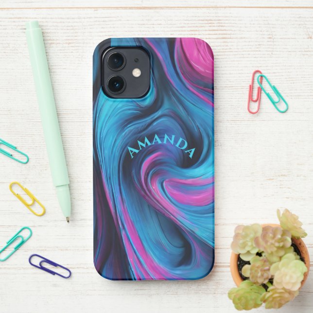 Personalisiert Modern Abstrakt Blue und Fuchsia iPhone 12 Hülle (Auf dem Schreibtisch)
