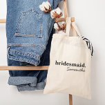 Personalisiert Modern Boho Brautparty Bridesmaid Tragetasche<br><div class="desc">Karo diese perfekten Taschen für Ihr Brautparty, Junggeselinnen-Abschied, Geburtstag oder Hochzeitsgast Gastgeschenke. Eine moderne und elegante Tasche ist schick und raffiniert, um Ihre Hochzeit oder jeden besondere Anlass zu ergänzen. Sie können mit Ihrem Namen und Rolle im Brautparty personalisiert sein, Sie können auch in Farben und den Schriftart nach Ihren...</div>