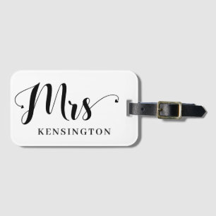 Personalisiert Modern Mrs. Newlywed Typography Gepäckanhänger