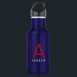 Personalisiert Modern Simple Red White Monogram Edelstahlflasche<br><div class="desc">Rot, Weiß und Blau Personalisierter Name und Anfangsbuchstabe Edelstahl Wasserflasche mit einer Custom Monogram in einem modernen und minimalen klassischen Sans Serif Schriftart für ein einfaches, aber raffiniertes und männliches Aussehen. Auf einer blauen Wasserflasche aus Metall in Rot und Weiß dargestellt, können die Textfarben und Schriftart gewechselt werden und mehrere...</div>