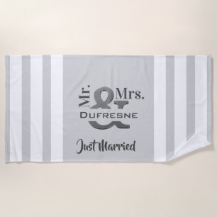 Personalisiert "Mr. & Mrs." Nur verheiratet/Jahres Strandtuch
