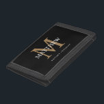 Personalisiert Name Monogram Black Trifold Geldbörse<br><div class="desc">Erstellen Sie mit Ihrem individuelle Name und Monogramm Ihre eigene personalisierte schwarz runde Brieftasche.</div>