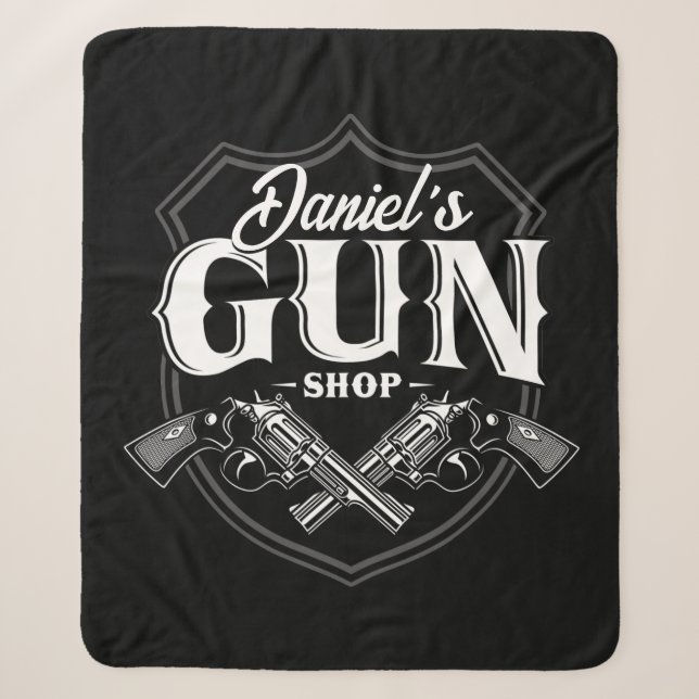 Personalisiert NAME Old Revolvers Gun Shop Feuerwa Sherpadecke (Vorderseite)