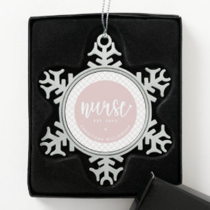 Personalisiert Nurse RN Abschluss Elegante Schneeflocken Zinn-Ornament