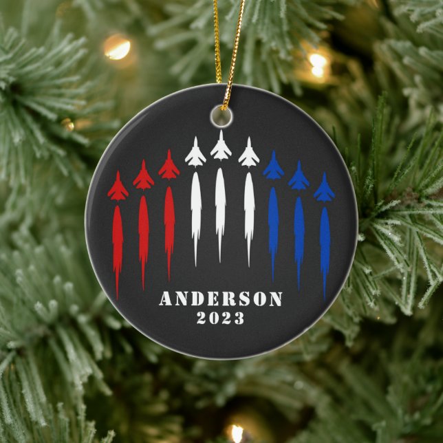 Personalisiert Red White Air Force Jets Keramik Ornament (Baum)
