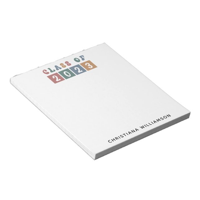 Personalisiert Retro-Klasse 2023 Abschluss Niedlic Notizblock (angewinkelt)