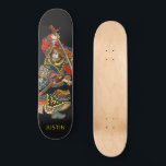 Personalisiert Samurai Black Skateboard<br><div class="desc">Personalisierte mutige Samurai Krieger asiatische Kunst schwarze Skateboard mit Ihrem Namen hinzugefügt. Fett anmutende Farben.</div>