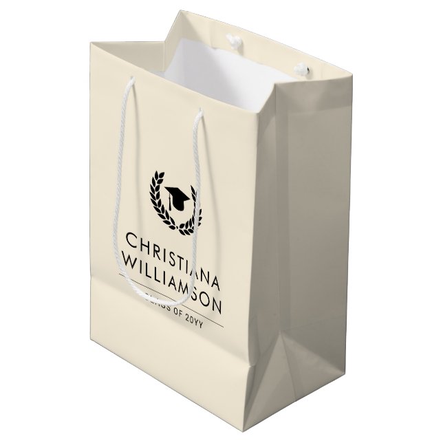Personalisiert School and Uni-Abschluss Elegante Mittlere Geschenktüte (Vorderseite Schrägansicht)