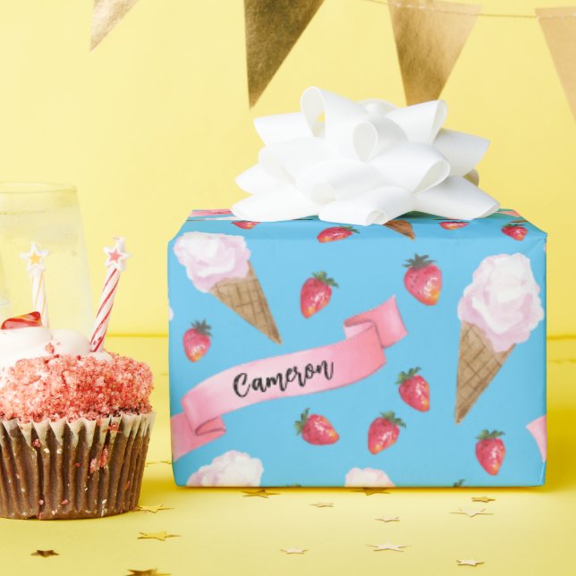Personalisiert Sky Blue Strawberry Ice Creme Cone Geschenkpapier (Geburtstagsparty)