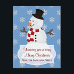 Personalisiert: Snowman Frohe Weihnachts-Postkarte Feiertagspostkarte<br><div class="desc">Niedlich Snowman Frohe Weihnachts-Postkarte: Personalisiert,  indem Sie Ihren Namen,  und Sie können sogar Ihre eigene Nachricht hinzufügen,  oder bestellen,  wie es ist.</div>