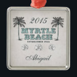 Personalisiert Vintag Myrtle Beach South Carolina Silbernes Ornament<br><div class="desc">Vintages Viktorianisches Myrtle Beach South Carolina gegründet 1938 Weihnachtsschmuck. Personalisieren Sie mit einem Namen und Jahr. ~</div>