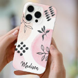 Personalisierte Abstrakte Formen Rosa Case-Mate iPhone Hülle<br><div class="desc">Machen Sie Ihr Telefon einzigartig mit diesem hübschen rosa und weiße Gehäuse mit einem abstrakten Blumenmuster in schwarz dekoriert. Sie können ihn anpassen,  indem Sie den Namen ändern oder ihn zu einem Monogramm machen.</div>
