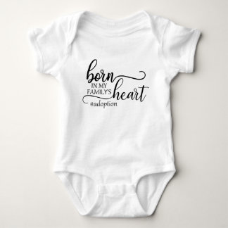 Personalisierte Adoption im Herzen meiner Familie Baby Strampler