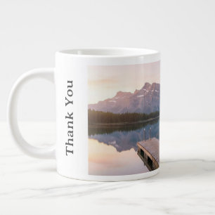 Personalisierte Alpen Bergsee Natur Landschaft Jumbo-Tasse
